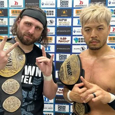 Bullet Club (Chase Owens & Kenta)子弹帮