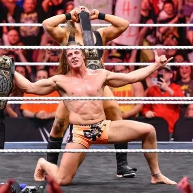 The BroserWeights (Matt Riddle & Pete Dunne)马特·里德尔 & 皮特·邓恩