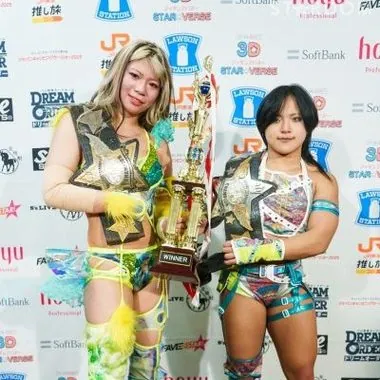 Hanan & Saya Iida羽南 & 饭田沙耶
