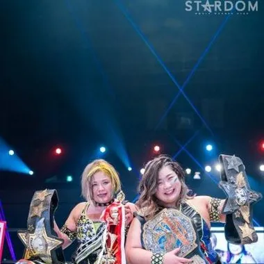 Nanae Takahashi & Yuu高桥奈苗 & 优宇