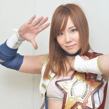 Kairi Hojo宝城海里