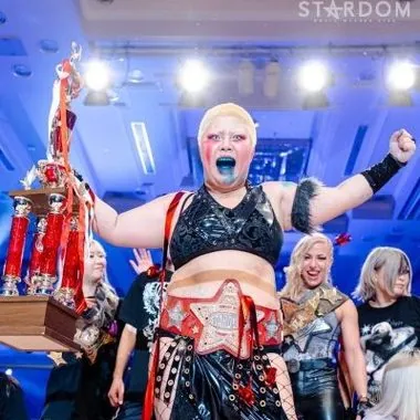 Natsuko Tora刀罗夏子