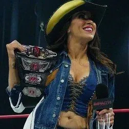 Mickie James米琪·詹姆斯