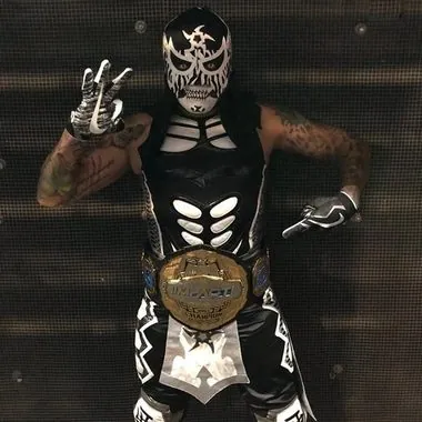 Pentagón Jr.潘塔
