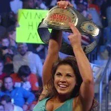 Mickie James米琪·詹姆斯