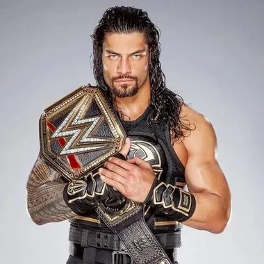 Roman Reigns罗曼·雷恩斯