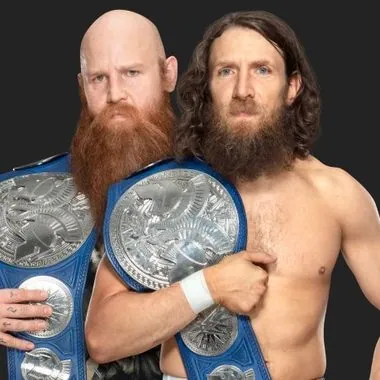 Daniel Bryan & Rowan丹尼尔·布莱恩 & 罗温